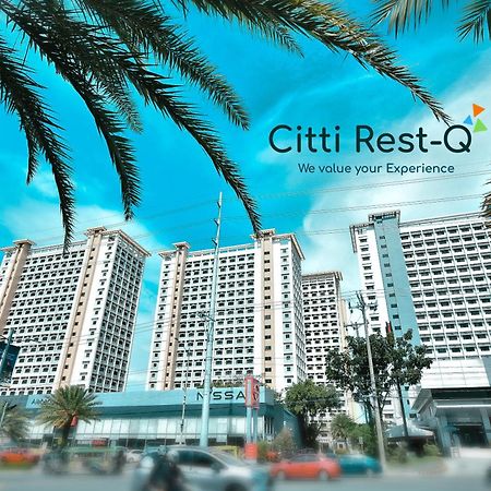 Aparthotel Cozy Unit With Free Pool, Netflix & Wifi In Alabang Crq3 Muntinlupa City Esterno foto