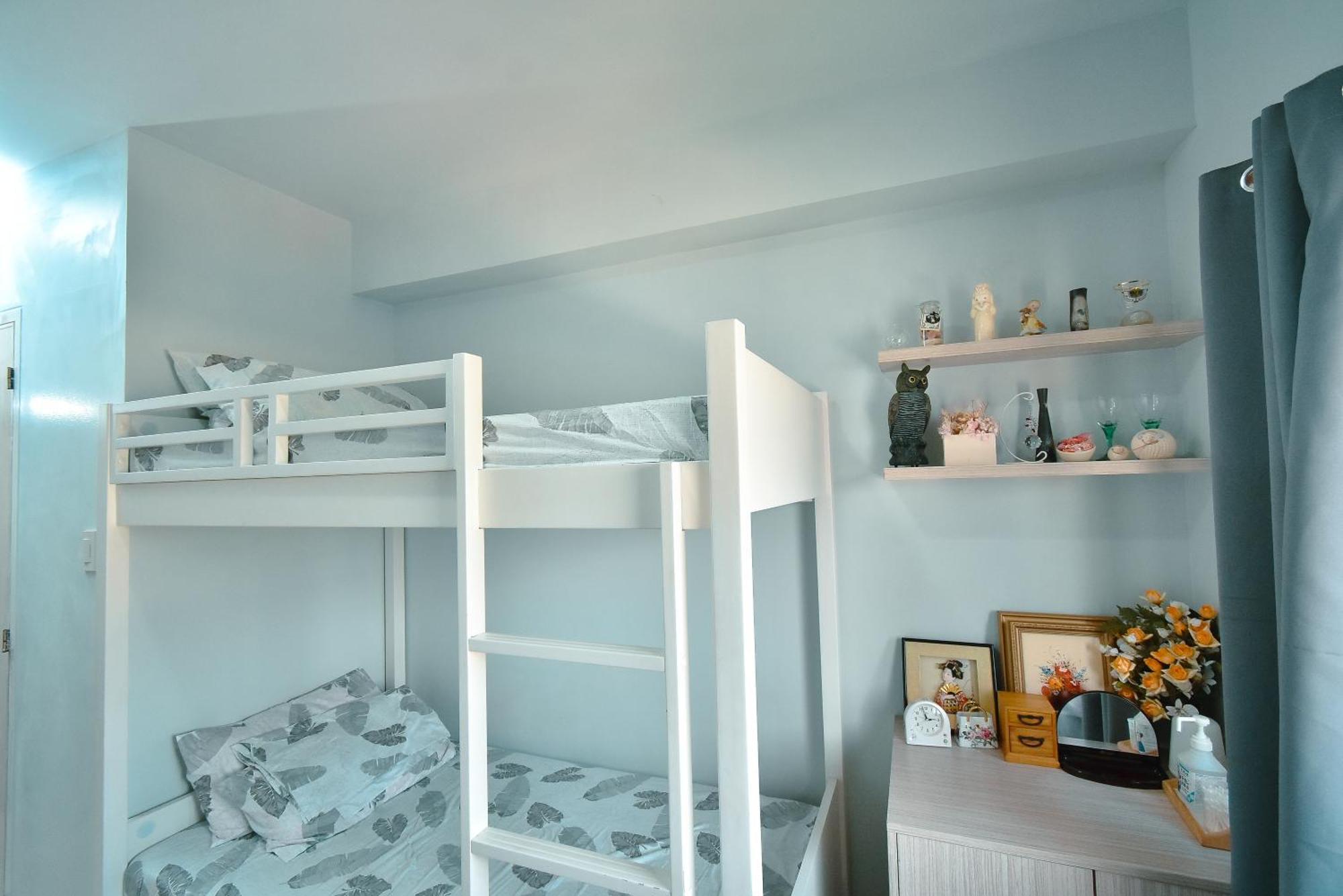 Aparthotel Cozy Unit With Free Pool, Netflix & Wifi In Alabang Crq3 Muntinlupa City Esterno foto
